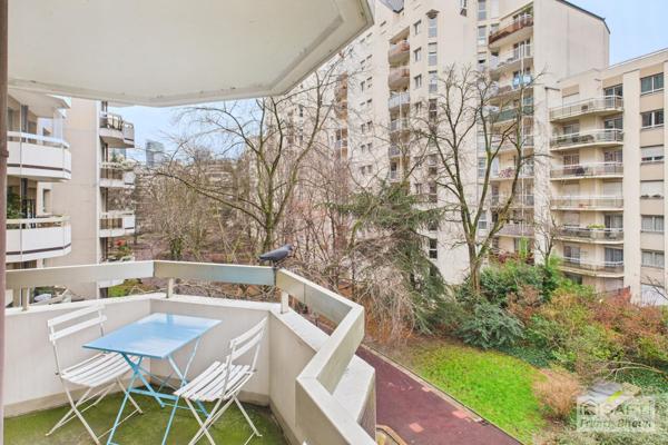 FRONT DE SEINE - APPARTEMENT EXCEPTIONNEL DE 138 M² VUE SEINE ET ÎLE DE LA JATTE.
