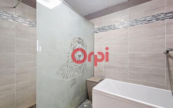 Appartement à vendre    4 pièces • 103 m2 La Seyne-sur-Mer