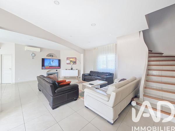 Maison à vendre 5 pièces 200 m² Trèbes