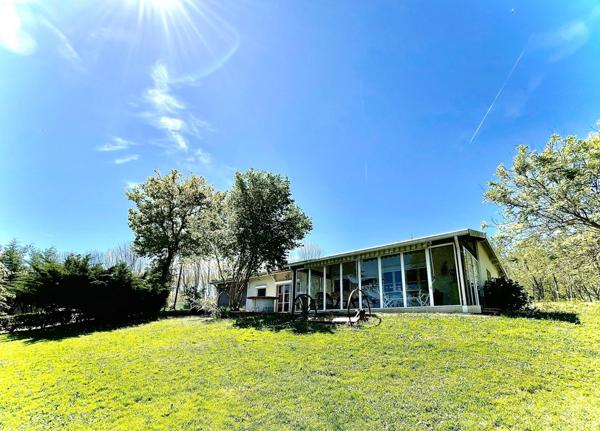 Élégante Propriété 2 maisons, 1 appart sur 8,5 ha avec étangs et bois