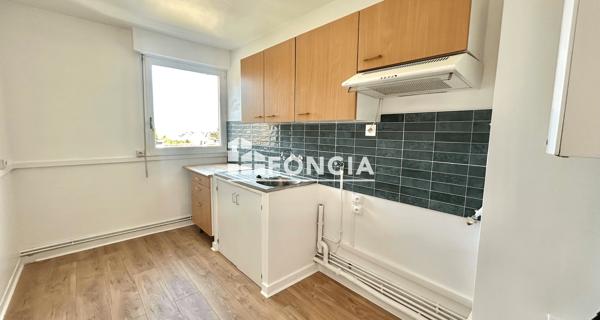 Location Appartement 4 pièces 83 m² - Sèvres 92310