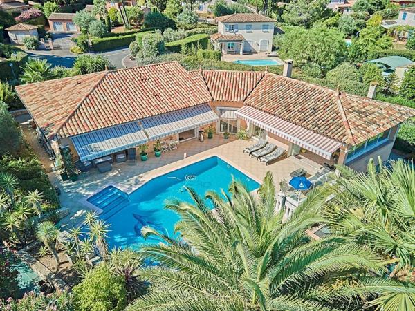 Villa à vendre à Saint-Raphaël dans le Var (83700), ref : 1001076