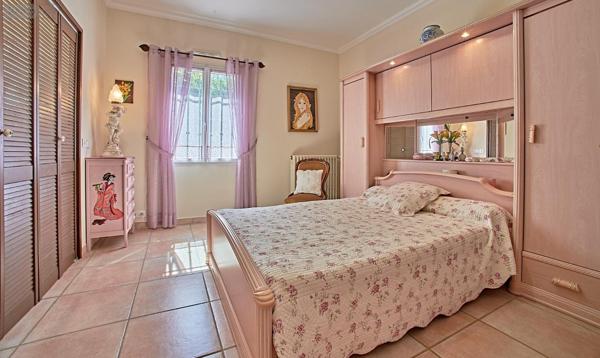 Villa à vendre à Saint-Raphaël dans le Var (83700), ref : 1001076