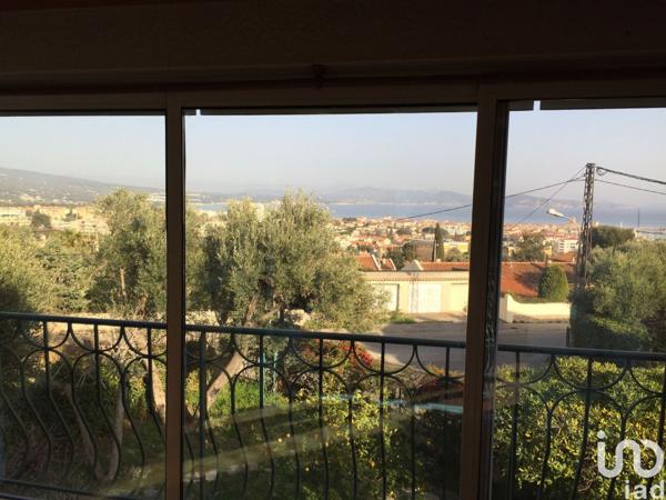 Maison 6 pièces de 165 m² à La Ciotat (13600)