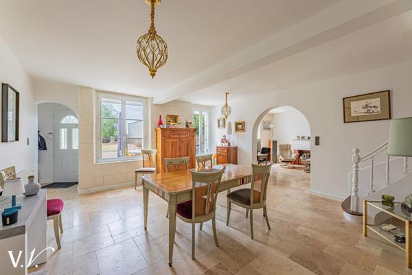 Maison 680 000 € Azay-sur-Cher 7 p 220 m² DPE C