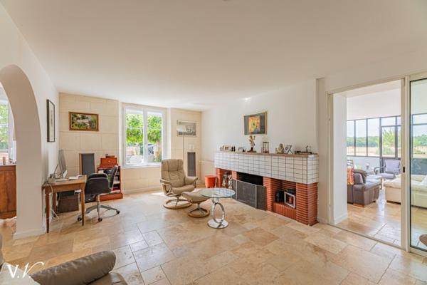 Maison 680 000 € Azay-sur-Cher 7 p 220 m² DPE C