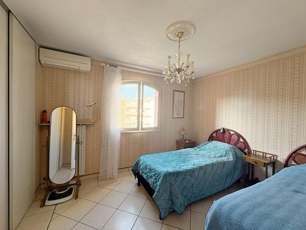 HYERES - Appartement T3 - Parking - Ascenseur