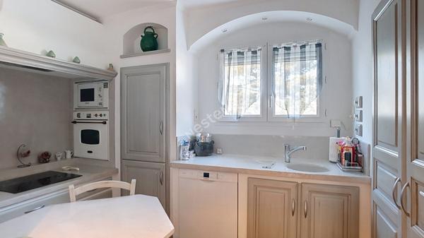 Maison familiale 5 pièces avec piscine, quartier paisible