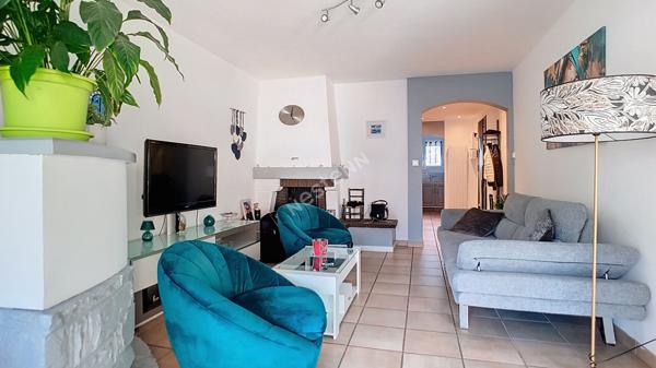 Maison familiale 5 pièces avec piscine, quartier paisible