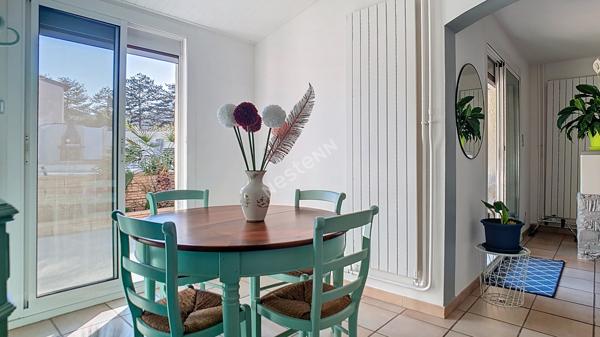 Maison familiale 5 pièces avec piscine, quartier paisible