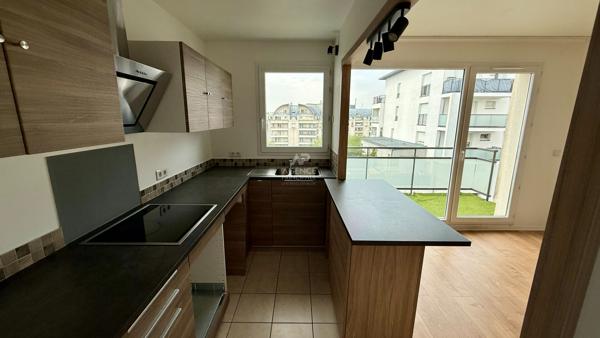 Appartement 2 pièces à vendre à Cergy - Réf. 5224 189 000 € **  - Référence  2329