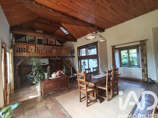 Maison à vendre 8 pièces 269 m² Moret-Loing-et-Orvanne