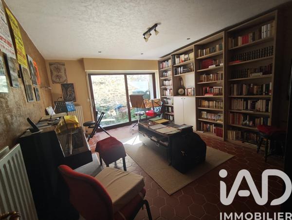 Maison à vendre 8 pièces 269 m² Moret-Loing-et-Orvanne
