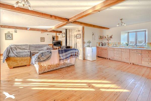 Maison à vendre |  Champagnac-la-Rivière |  7 pièces | 183 m²