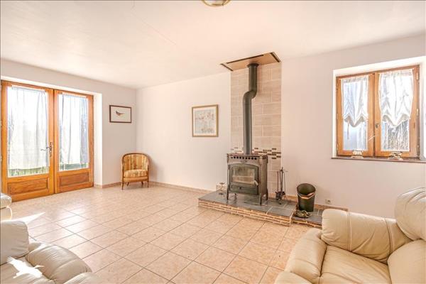 Maison à vendre |  Champagnac-la-Rivière |  7 pièces | 183 m²