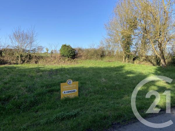 Terrain à vendre  2276 m 2   BLET  - 18