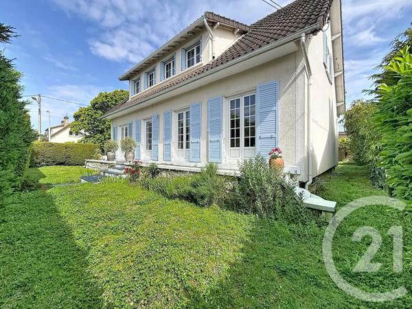 Maison à vendre  9 pièces - 175,03 m 2   STE GENEVIEVE DES BOIS  - 91