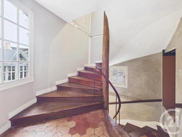 Appartement F7 à vendre  7 pièces - 239,32 m 2   CHARTRES  - 28