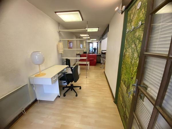 Local d'activité La Rochelle 25 m2 ,  La rochelle