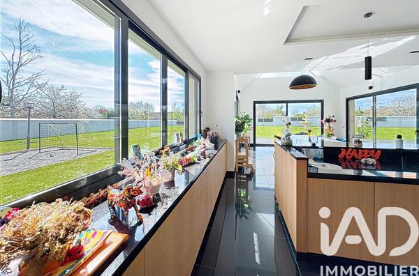 Maison à vendre 8 pièces 334 m² Saint-Laurent-la-Gâtine