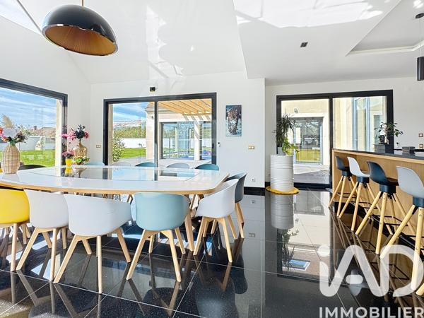 Maison à vendre 8 pièces 334 m² Saint-Laurent-la-Gâtine