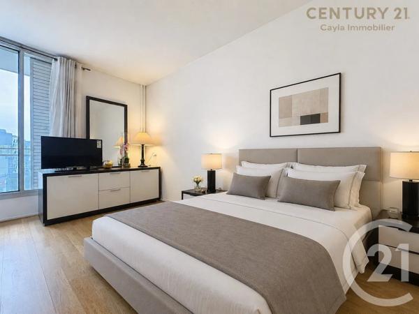Appartement F2 à vendre  2 pièces - 58,34 m 2   PUTEAUX  - 92