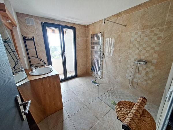 Appartement Lyon 3 pièce(s) 81.73 m2