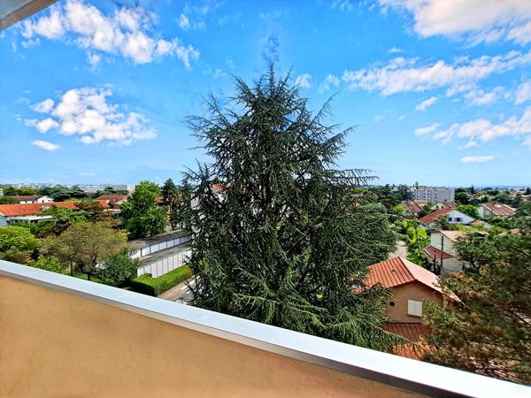 Appartement Lyon 3 pièce(s) 81.73 m2