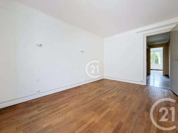 Appartement F3 à vendre  3 pièces - 66,95 m 2   MONTREUIL  - 93