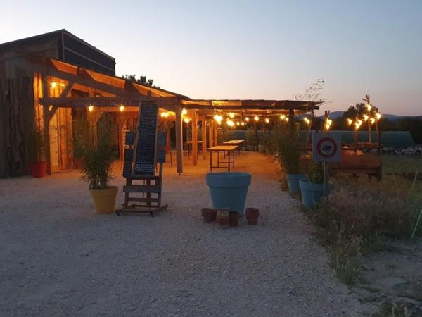 Terrain agricole dans le Parc Naturel Régional du Luberon