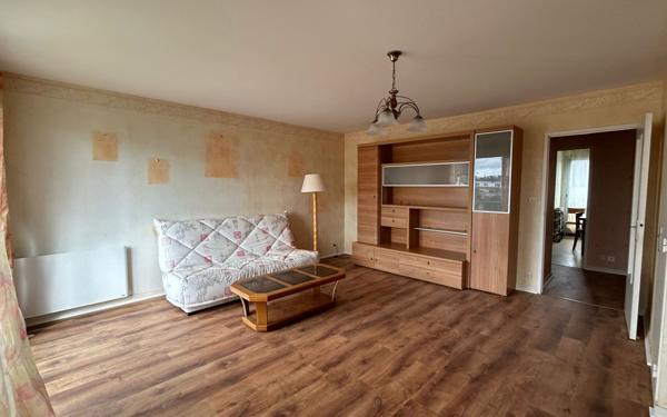 Appartement à louer    2 pièces • 63 m2 Landivisiau