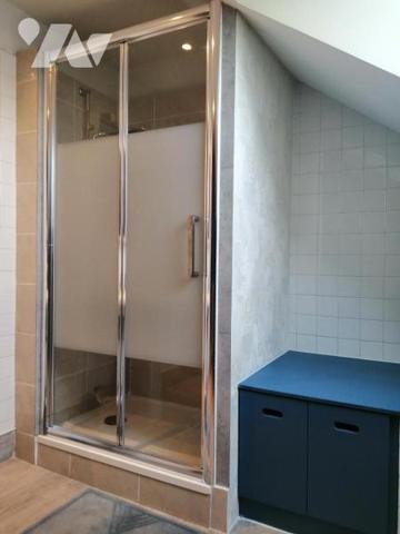 VIAGER, BAUD CENTRE VILLE, MAISON MITOYENNE AVEC GARAGE ET JARDINET / REF 31RLC