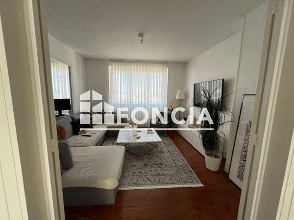 Location Appartement 4 pièces 66.1 m² - 8 RUE RABELAIS Clermont Ferrand 63100