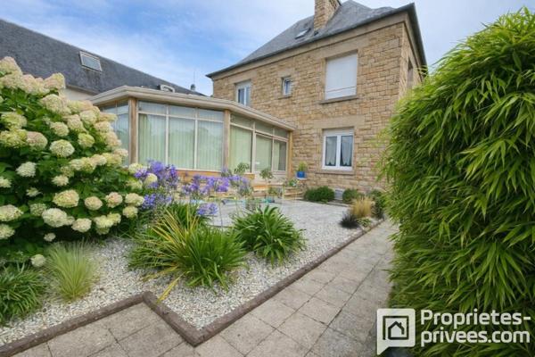 Maison Saint Hilaire Du Harcouet 9 pièce(s) 184 m2