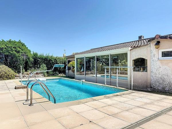 VILLA 89M² climatisée avec Piscine et Garage