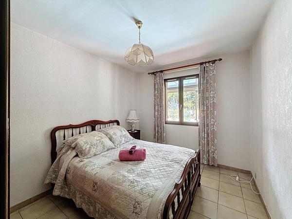 VILLA 89M² climatisée avec Piscine et Garage