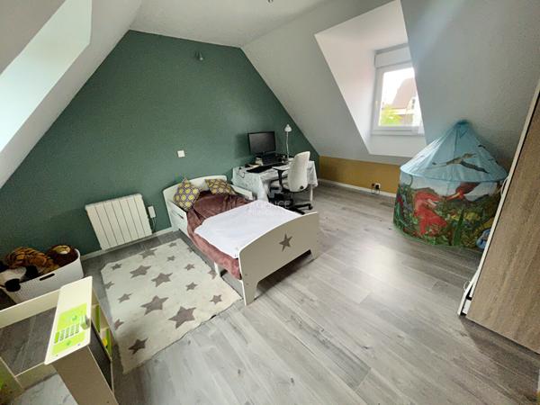 Maison Carrieres Sous Poissy 5 pièce(s) 132 m2 Loyer 1 650 €/mois **  - Référence  9289
