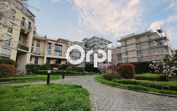 Appartement à vendre    4 pièces • 84,35 m2 Élancourt