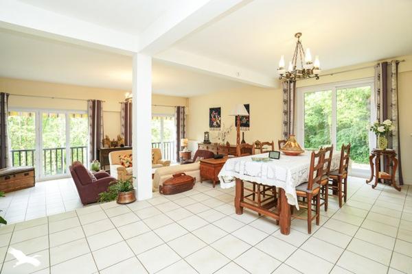 Maison à vendre |  La Membrolle-sur-Choisille |  7 pièces | 259 m²