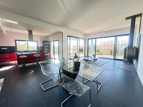 Maison d'architecte -2014- DPE B - 4 chambres - PISICNE