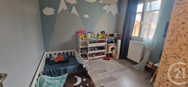 Maison à vendre  4 pièces - 103 m 2   ST AUBIN  - 39