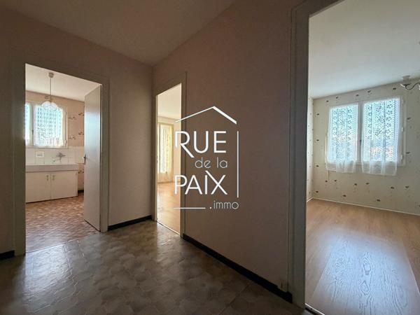 79200 PARTHENAY Appartement T2 à Parthenay - 43,83 m2