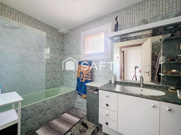 À vendre – Belle maison familiale de plus de 200 m² au calme, sans vis-à-vis – Quartier Brioudes