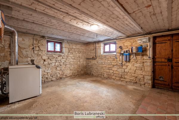 Maison
         6 pièces
        - 145 m² Exclusivité 338 000 € *