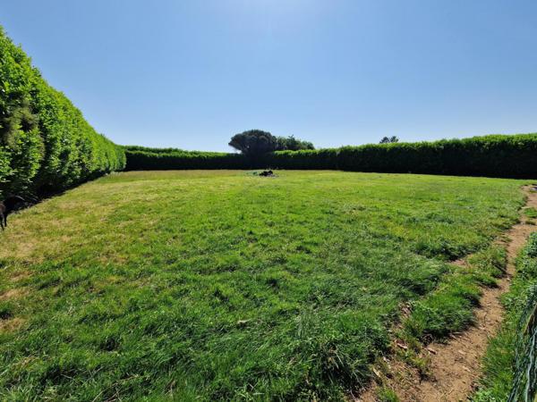 Terrain à LE CHAMP-SAINT-PERE, 85540 - 1765m²