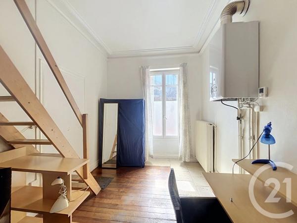 Appartement T1 à vendre  1 pièce - 21 m 2   DOLE  - 39