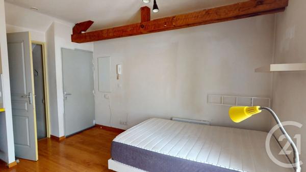 Appartement T1 à vendre  1 pièce - 21 m 2   DOLE  - 39