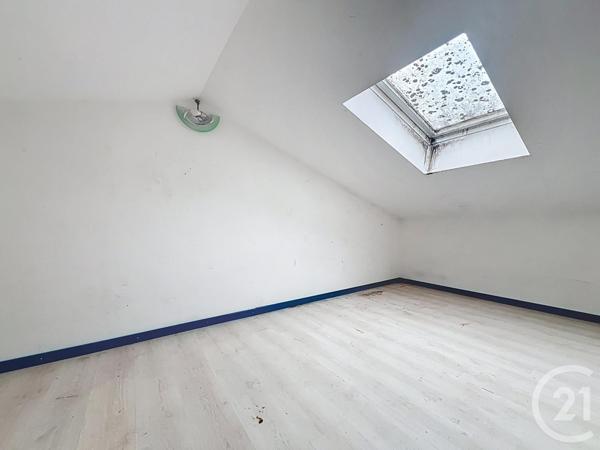 Maison à vendre  9 pièces - 184,83 m2 ROCHEFORT - 17