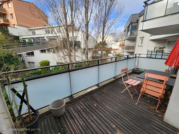 Appartement T3 de 61m², terrasse, parking sous-sol, résidence récente