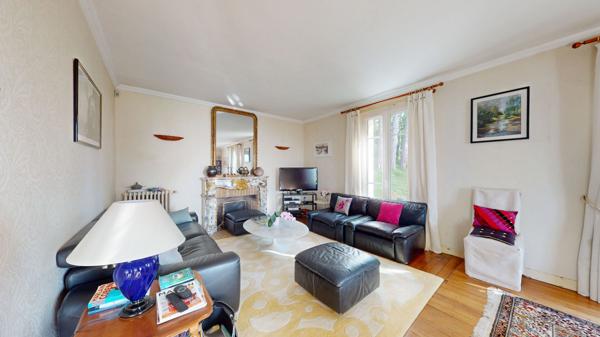 Maison avec vue imprenable 8 pièce(s) 196 m2